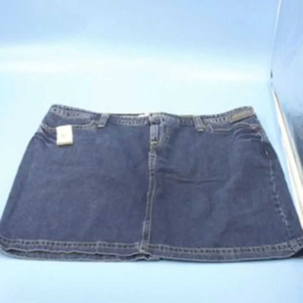 Tommy Hilfiger Open Back Slit Blue Jean Skirt Plus Women Sz 20 NWT - Knew Length